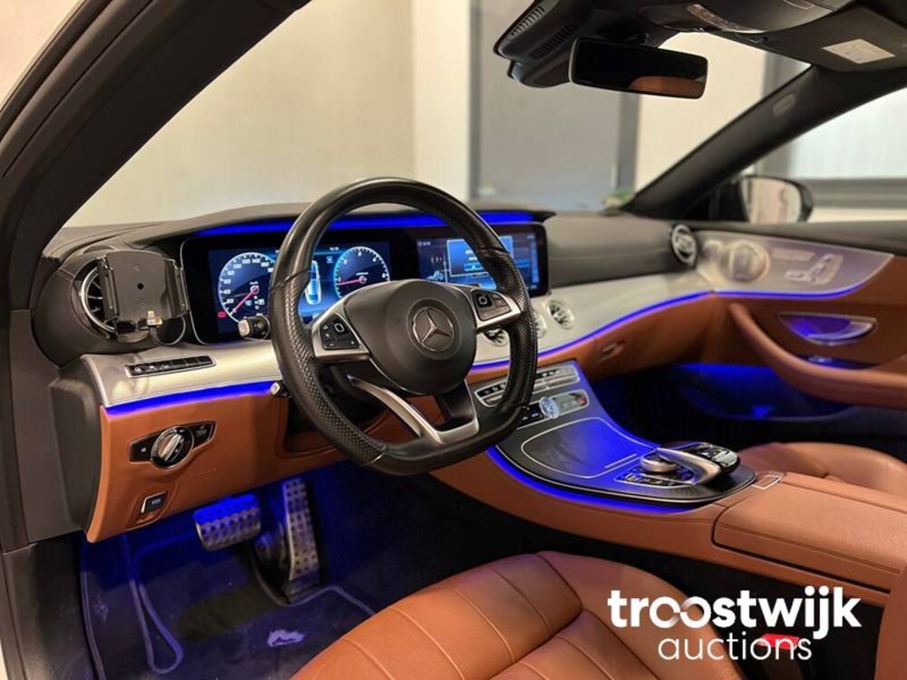 Mercedes-Benz E220d AMG Coupé Car