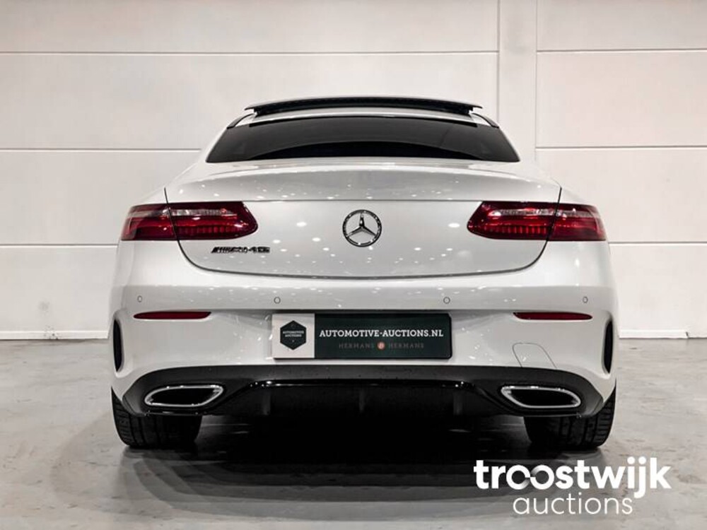 Mercedes-Benz E220d AMG Coupé Car