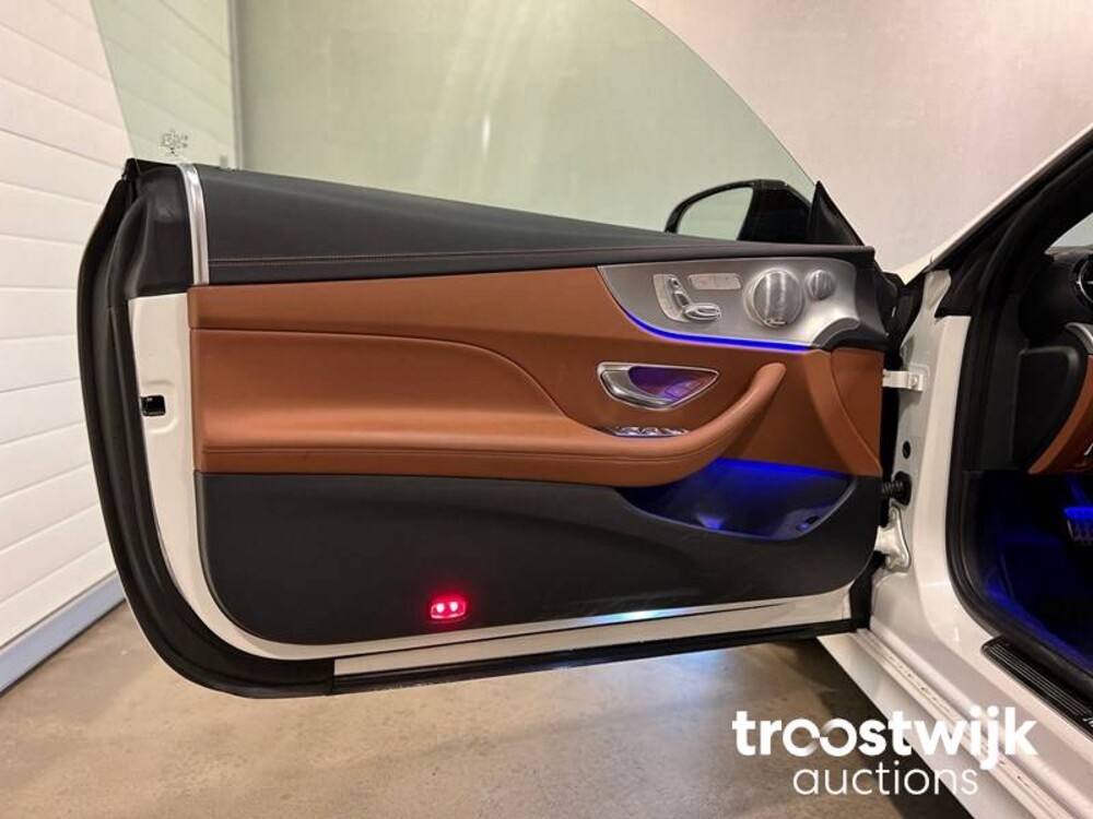 Mercedes-Benz E220d AMG Coupé Car