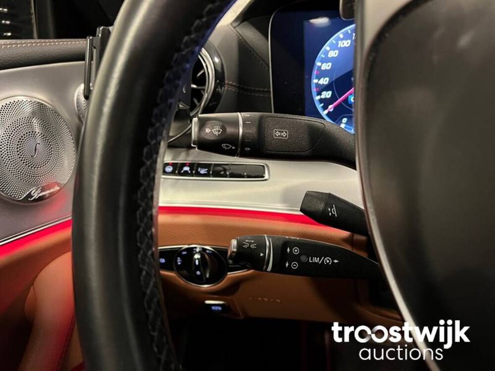 Mercedes-Benz E220d AMG Coupé Car