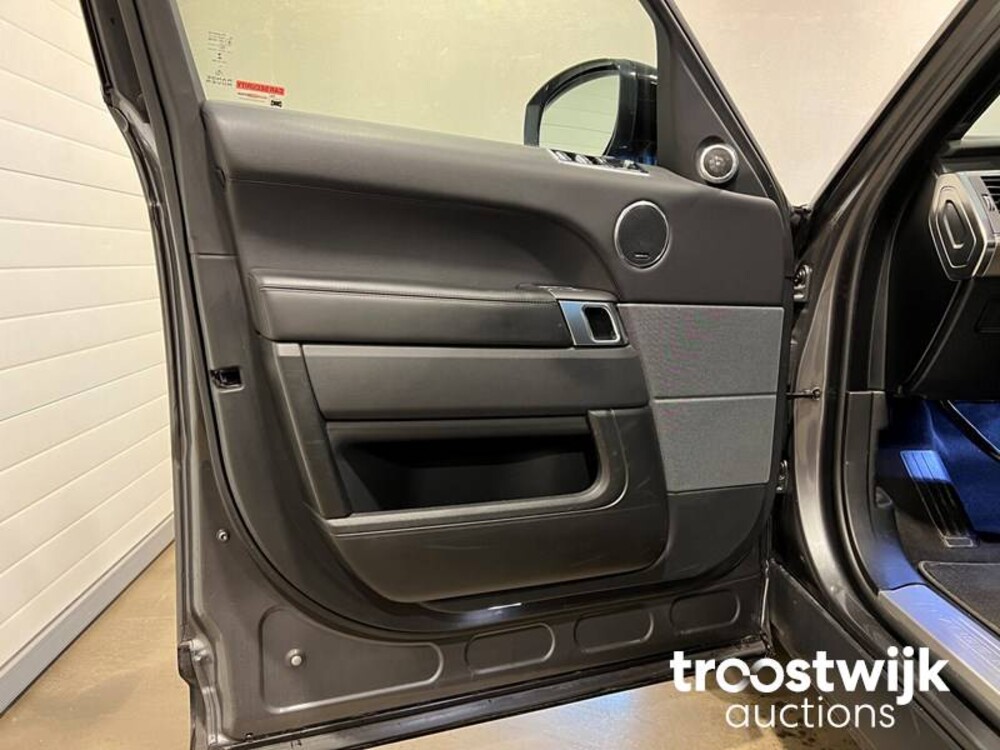 Land Rover Range Rover Sport SDV6 FACELIFT Autobiography Dynamic Car