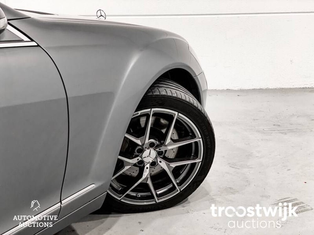 Mercedes-Benz S420 4.0 V8 CDI Car