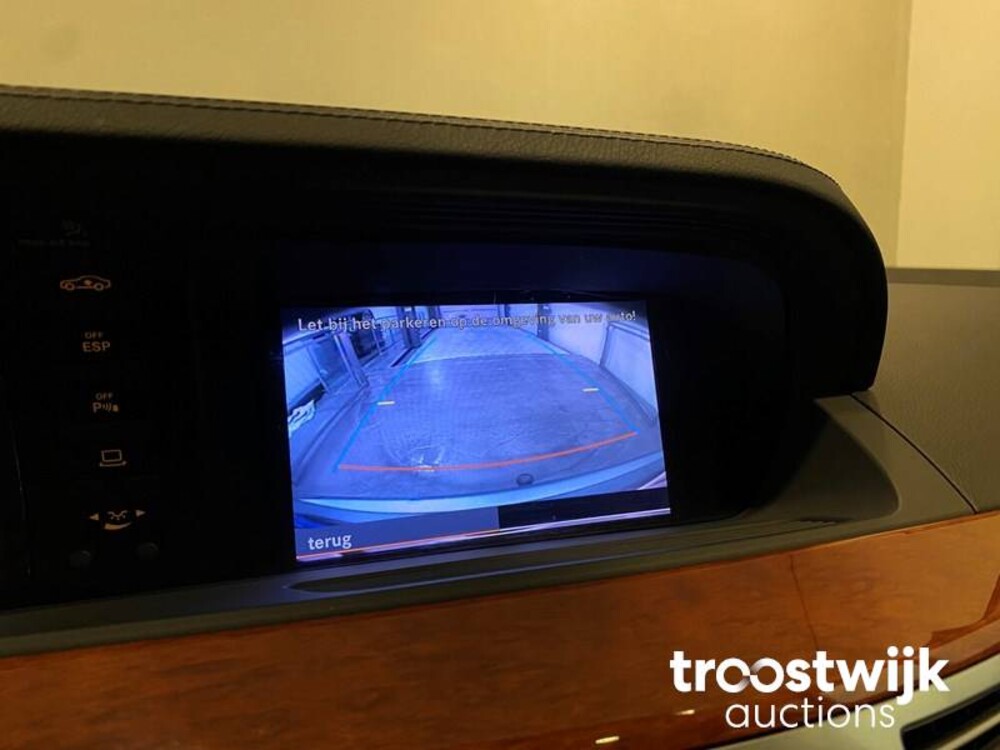 Mercedes-Benz S420 4.0 V8 CDI Car