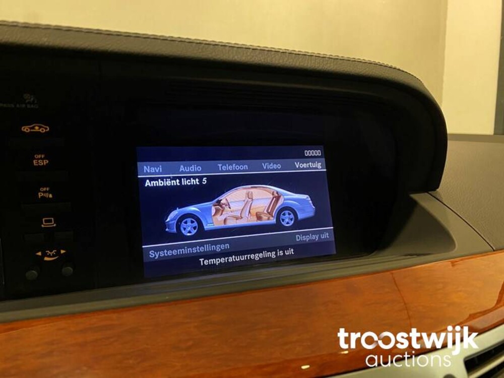 Mercedes-Benz S420 4.0 V8 CDI Car