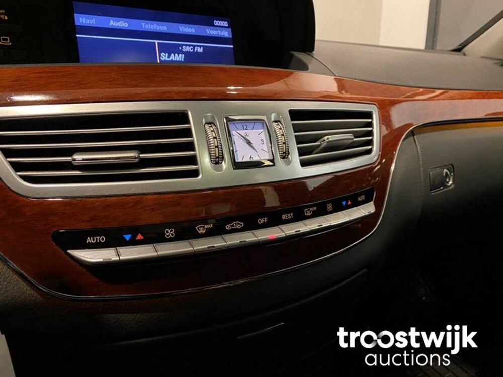 Mercedes-Benz S420 4.0 V8 CDI Car