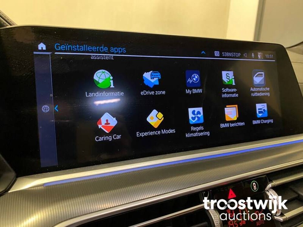 BMW X5 xDrive45e  Car