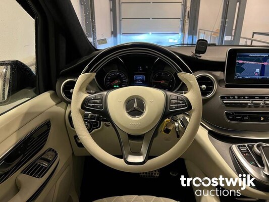 Mercedes-Benz V250d VIP Edition V-Klasse Car