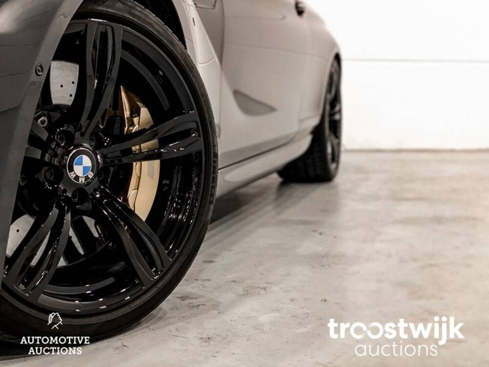 BMW M6 Coupe 4.4 V8 Competition Pakket Car