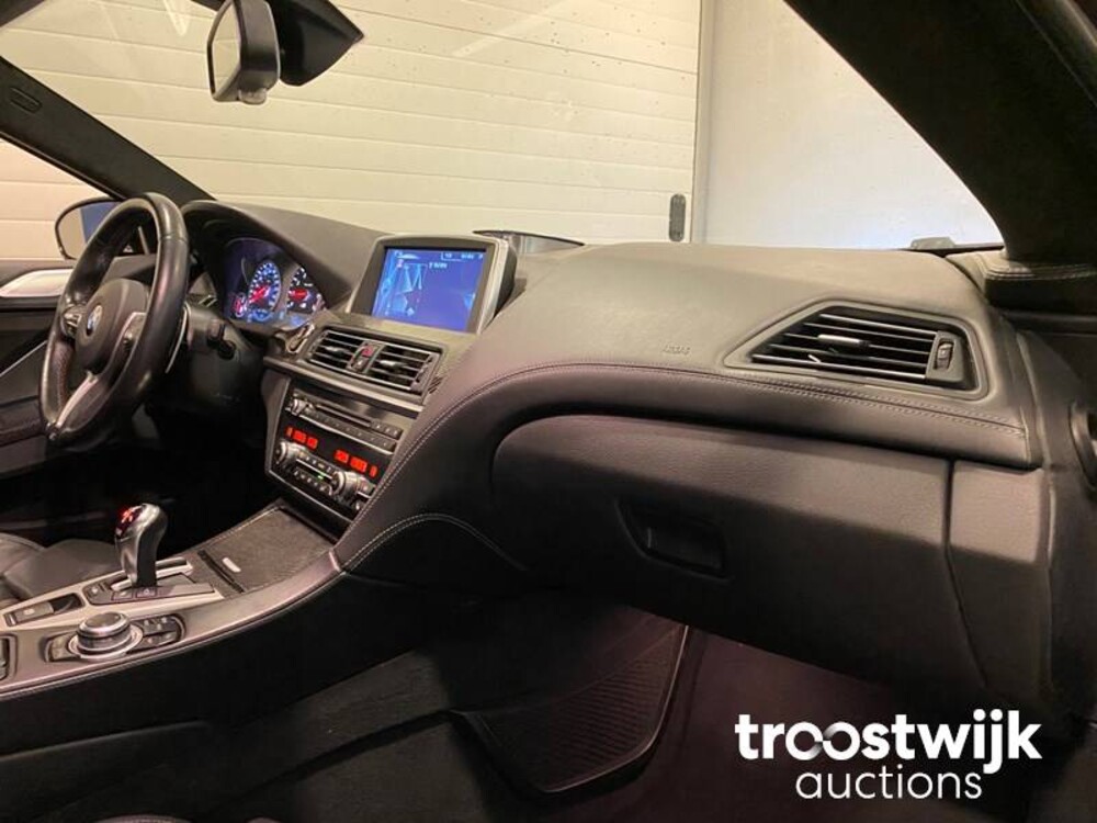 BMW M6 Coupe 4.4 V8 Competition Pakket Car