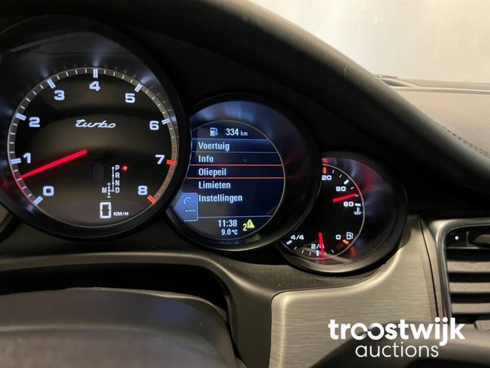 Porsche Panamera Turbo 4.8 Car