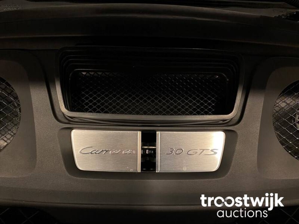 Porsche 911.2 Carrera 4 3.0 GTS Coupe -FACELIFT- SportChrono 450pk 2017, J-204-GT
