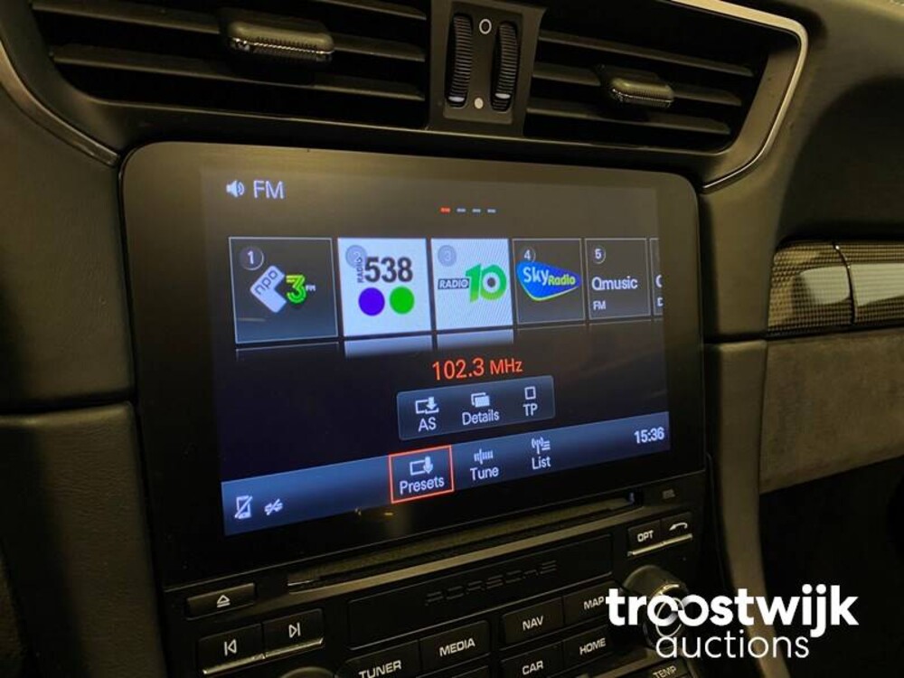 Porsche 911.2 Carrera 4 GTS 3.0 FACELIFT SportChrono Cabriolet -Orig. NL- 450pk 2017, NP-257-Z