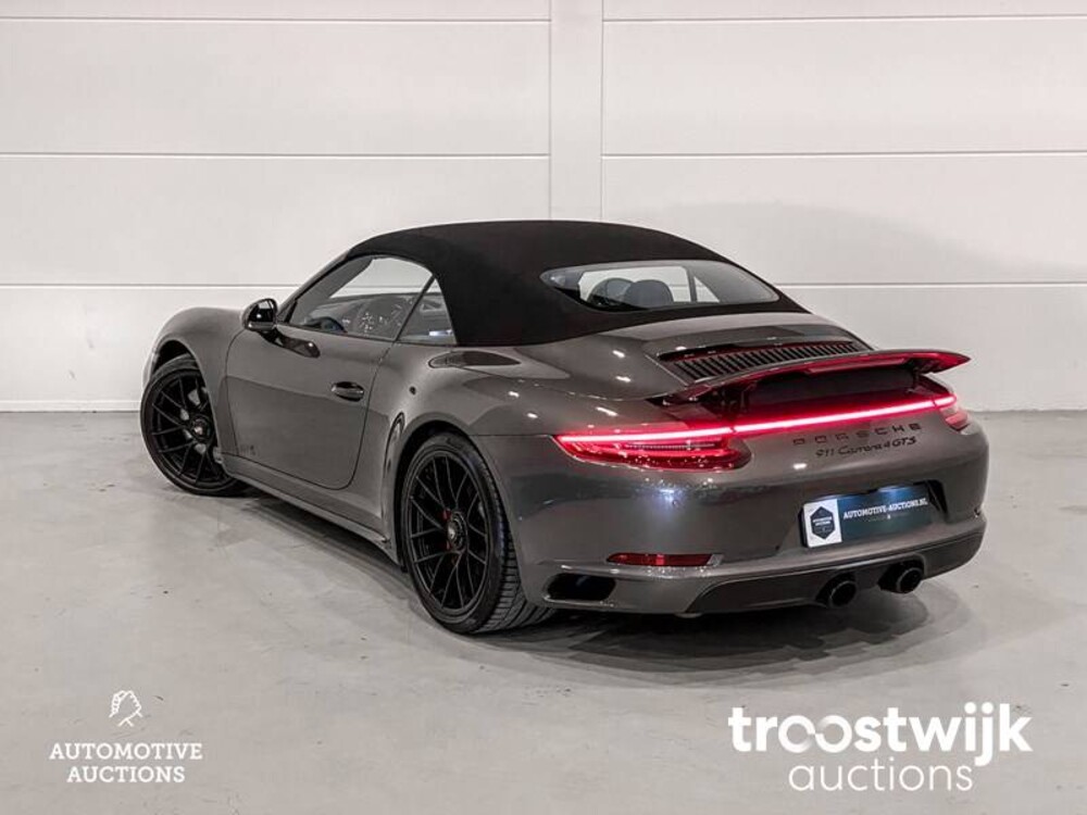Porsche 911.2 Carrera 4 GTS 3.0 FACELIFT SportChrono Cabriolet -Orig. NL- 450pk 2017, NP-257-Z