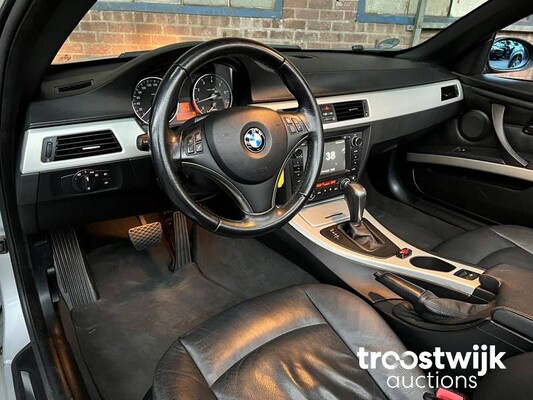 BMW 320i Cabriolet Car