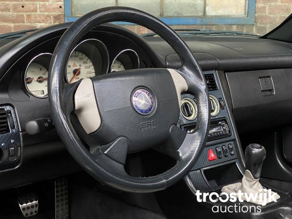 Mercedes-Benz SLK200 Auto