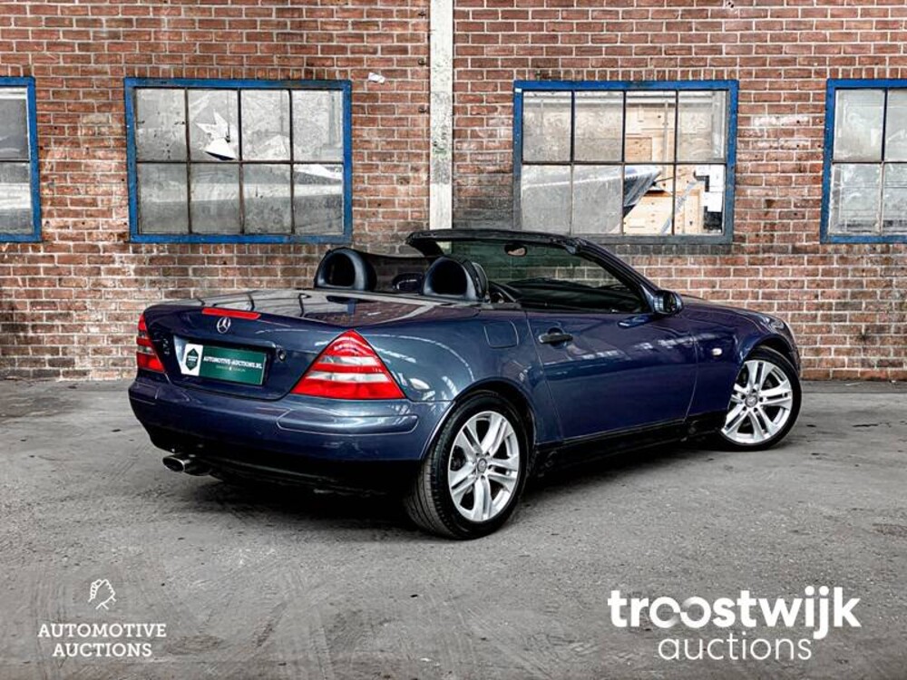 Mercedes-Benz SLK200 Auto