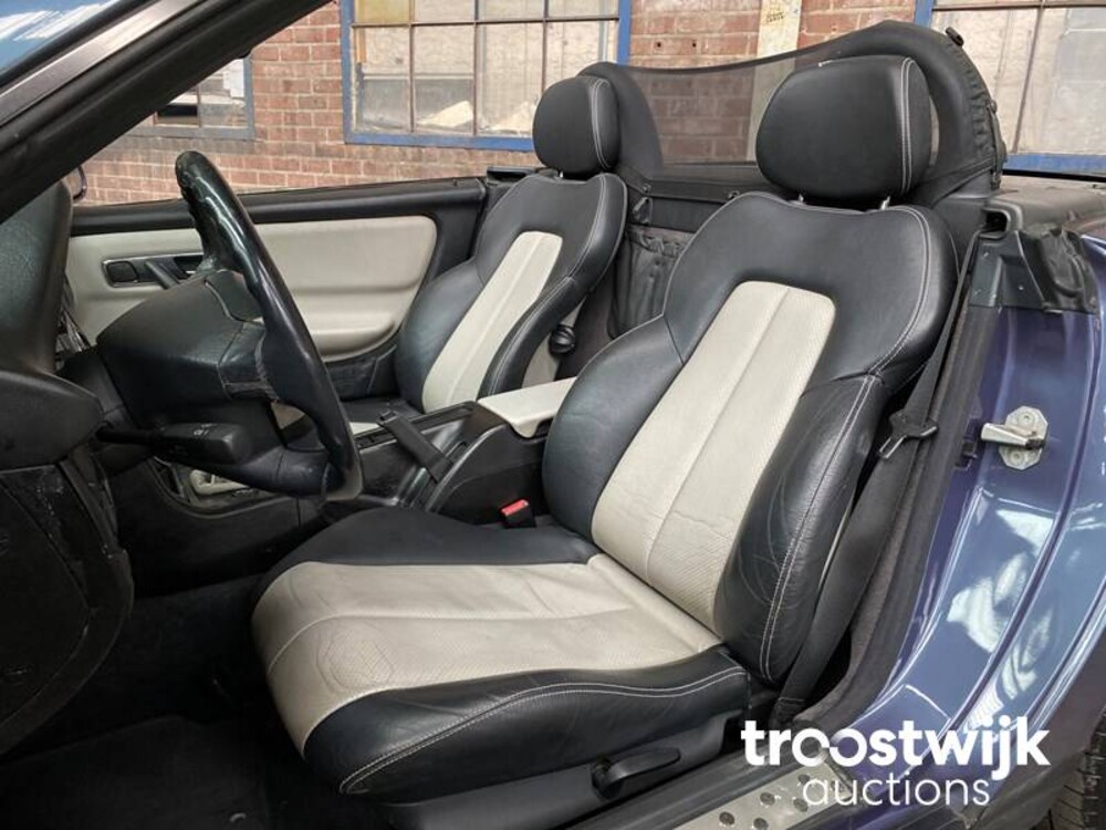 Mercedes-Benz SLK200 Auto