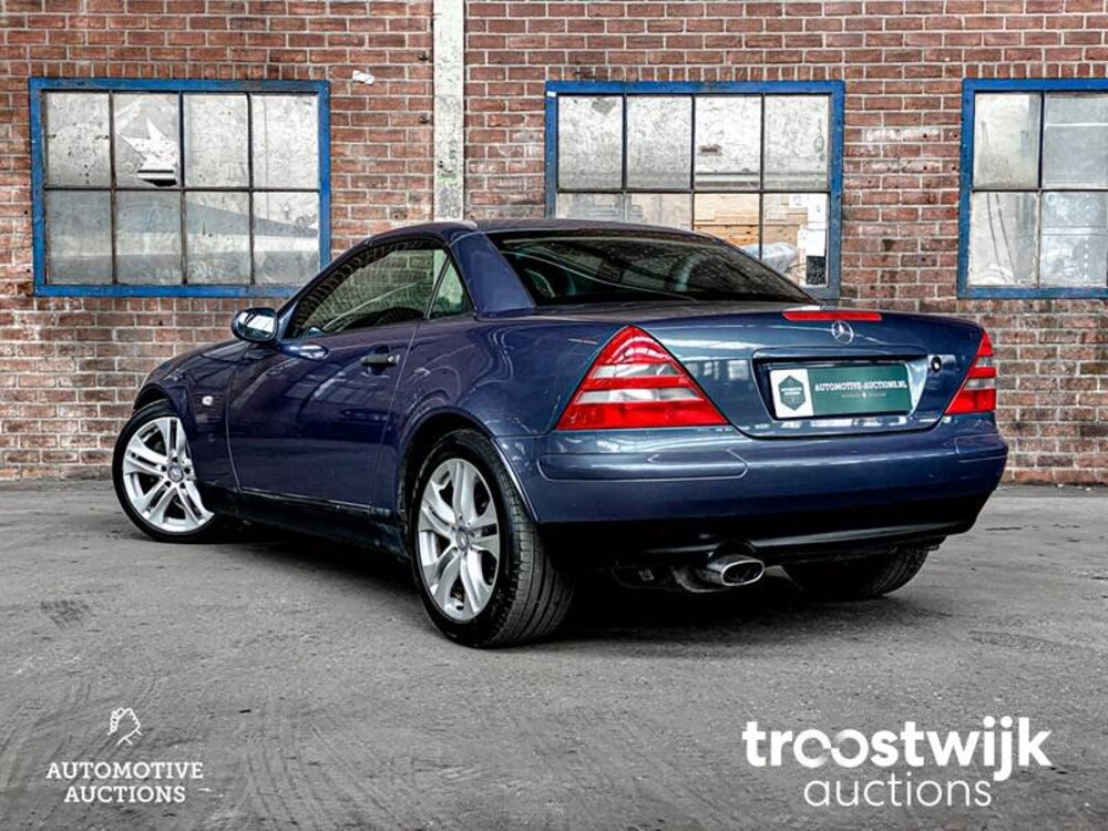 Mercedes-Benz SLK200 Auto