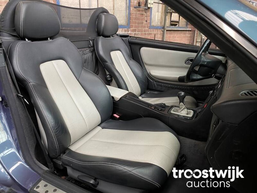 Mercedes-Benz SLK200 Auto