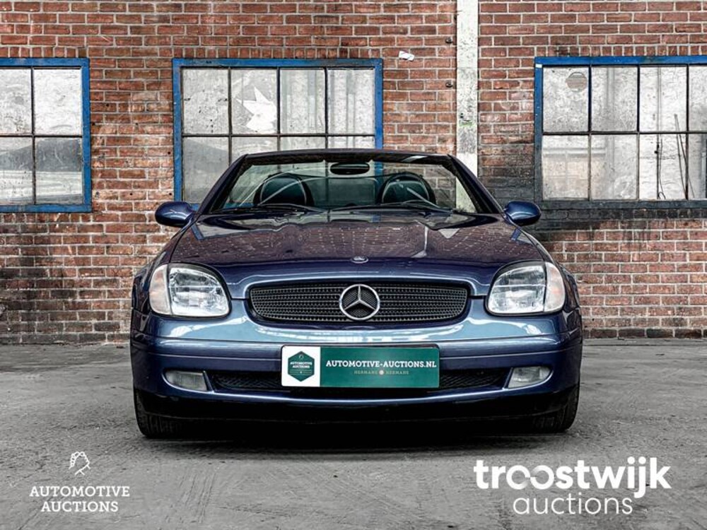 Mercedes-Benz SLK200 Auto