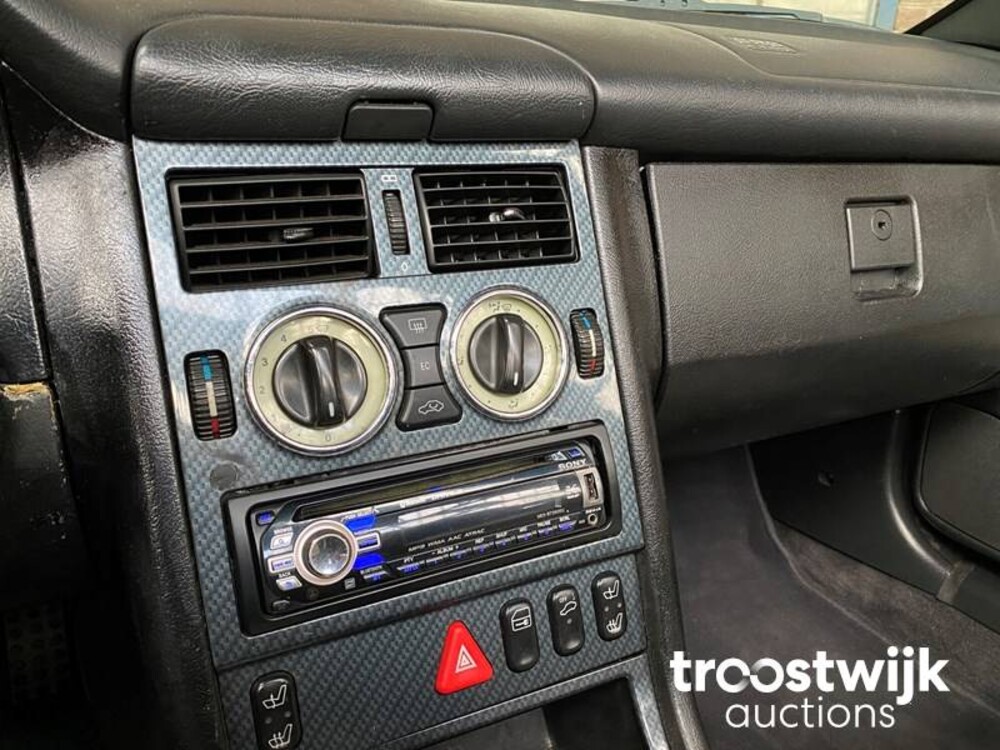 Mercedes-Benz SLK200 Auto