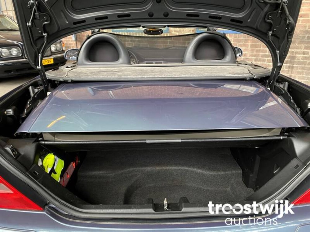 Mercedes-Benz SLK200 Auto