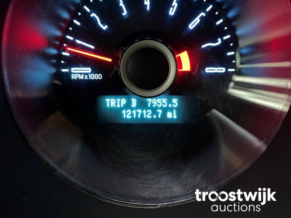 Ford Mustang V6 3.7L Auto