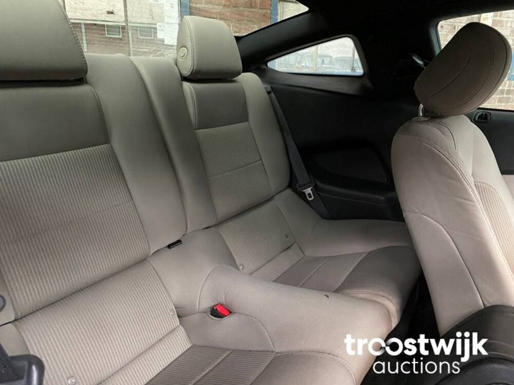 Ford Mustang V6 3.7L Auto