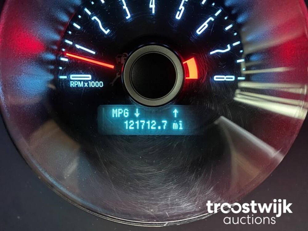 Ford Mustang V6 3.7L Auto