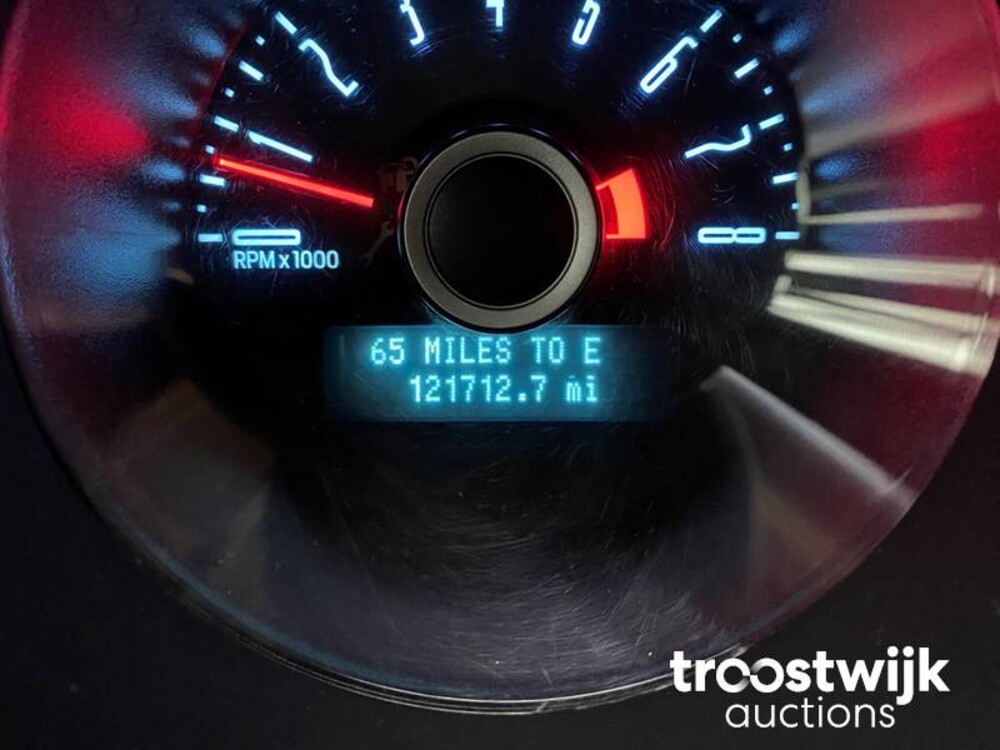 Ford Mustang V6 3.7L Auto