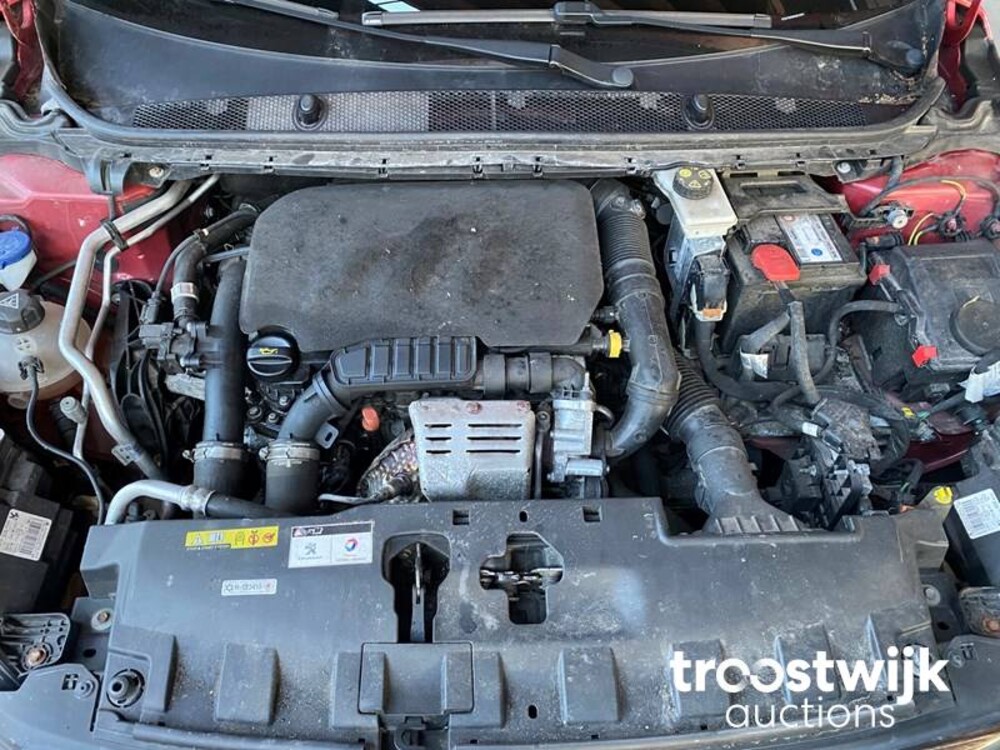 Peugeot 308 1.2 PureTech Access Auto