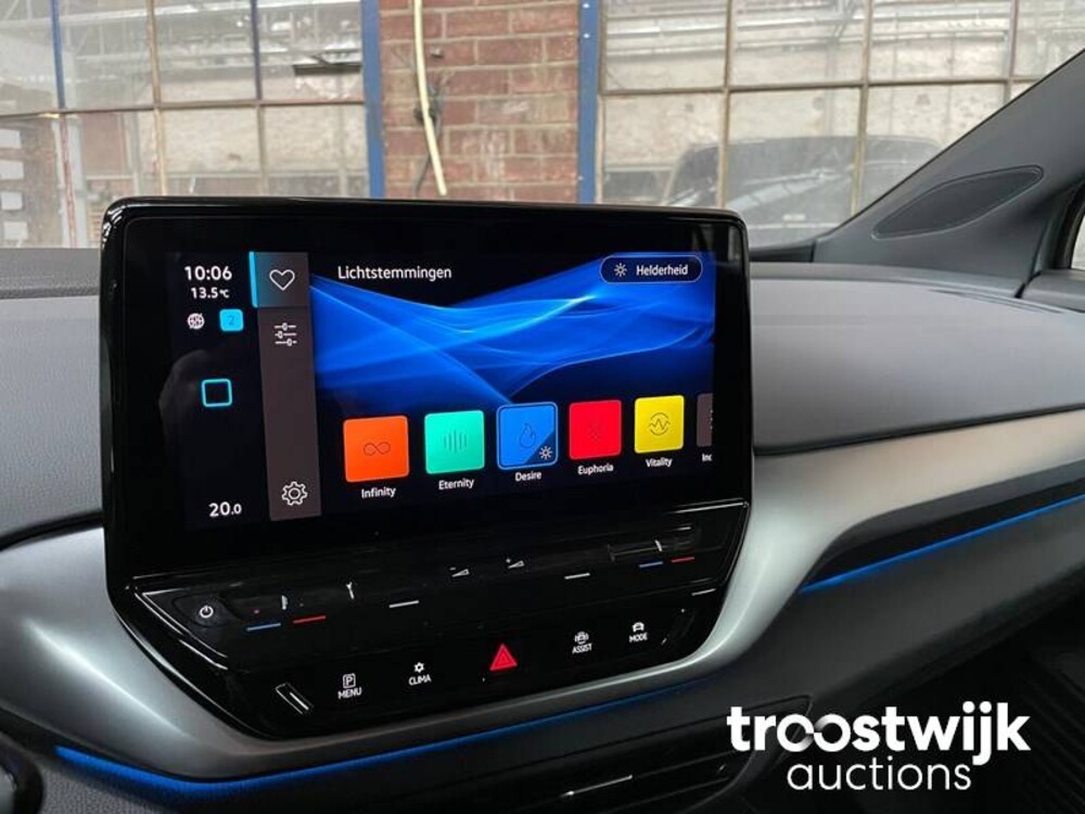 Volkswagen ID.4 Pro Performance 77kWh Auto