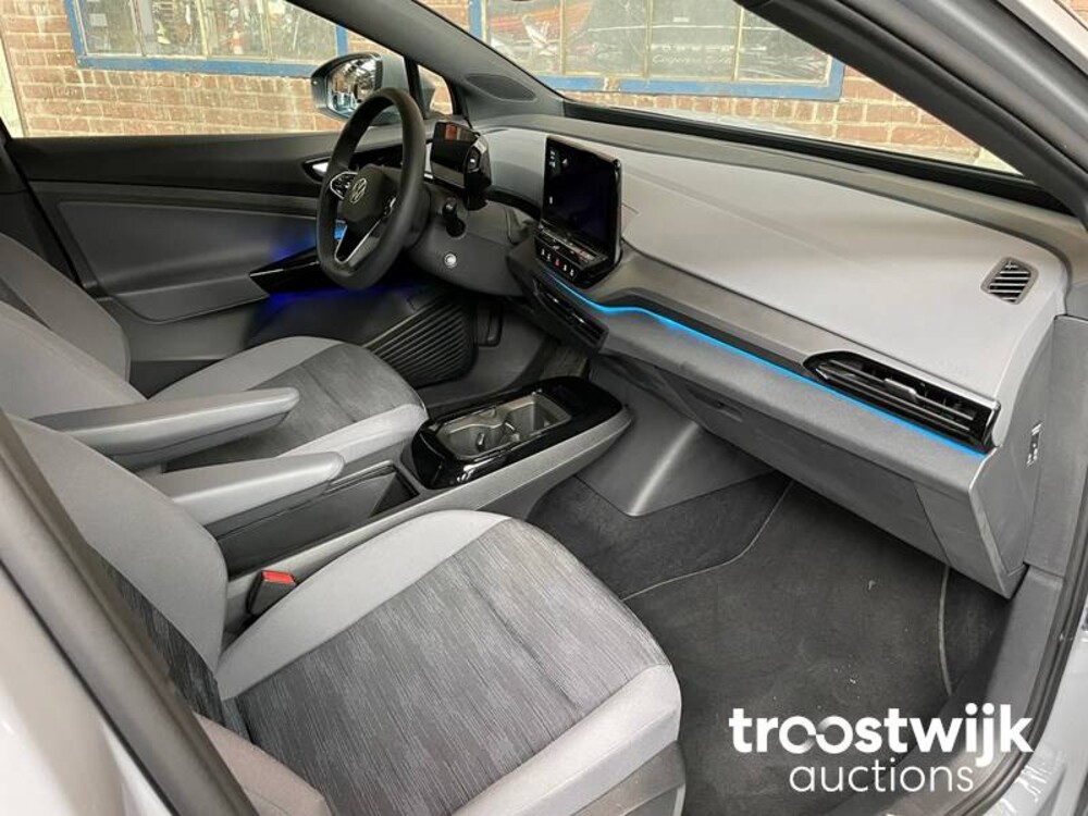 Volkswagen ID.4 Pro Performance 77kWh Auto