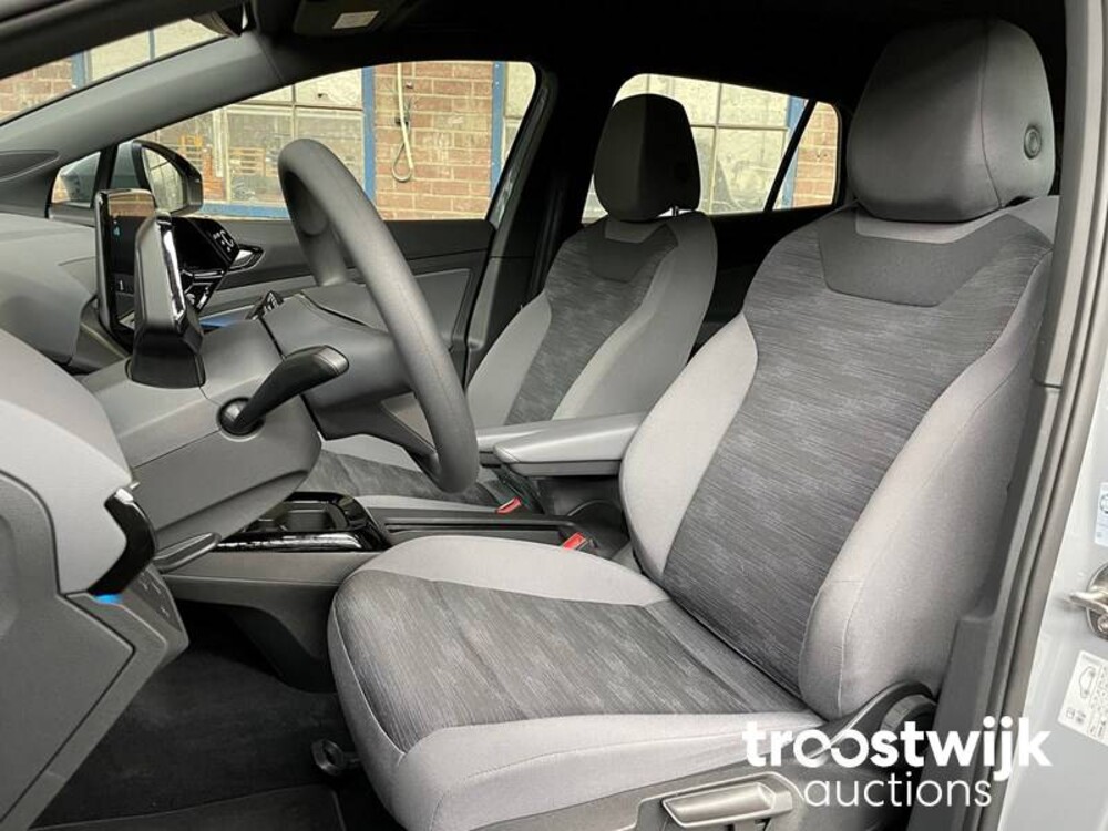 Volkswagen ID.4 Pro Performance 77kWh Auto