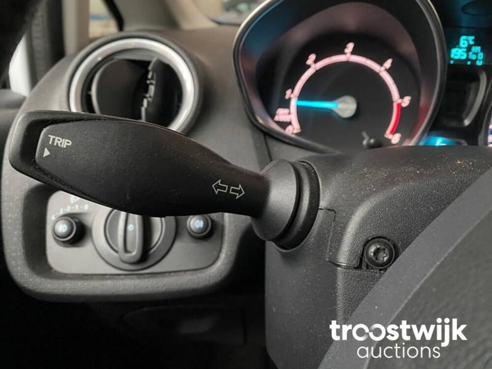 Ford Fiesta TDCi Style Auto