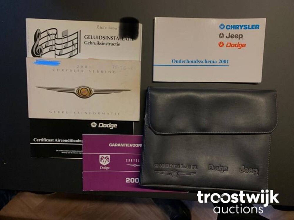 Chrysler Sebring 2.0i-16V LE Auto