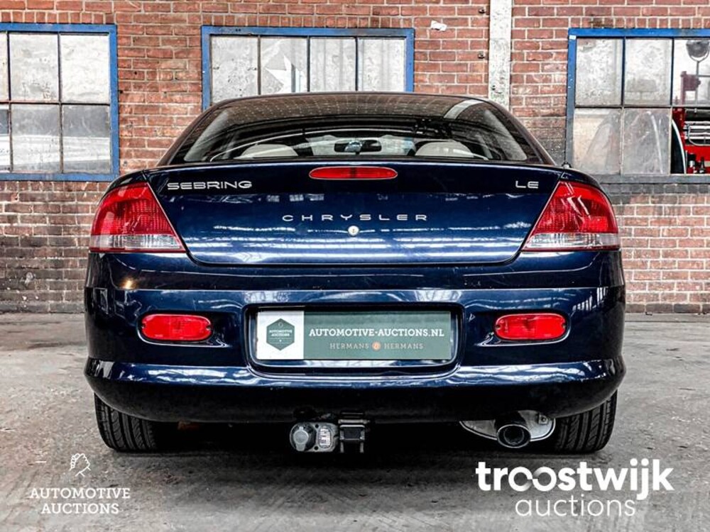 Chrysler Sebring 2.0i-16V LE Auto