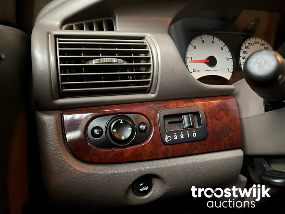 Chrysler Sebring 2.0i-16V LE Auto