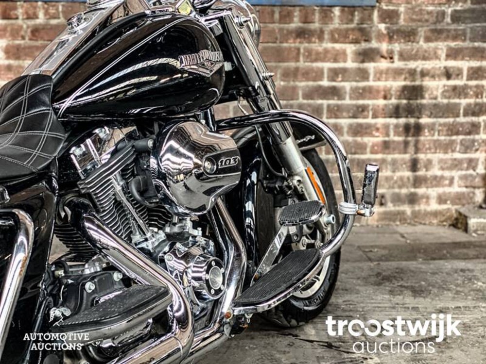 Harley-Davidson Road King FLHR Cruiser Motorrad