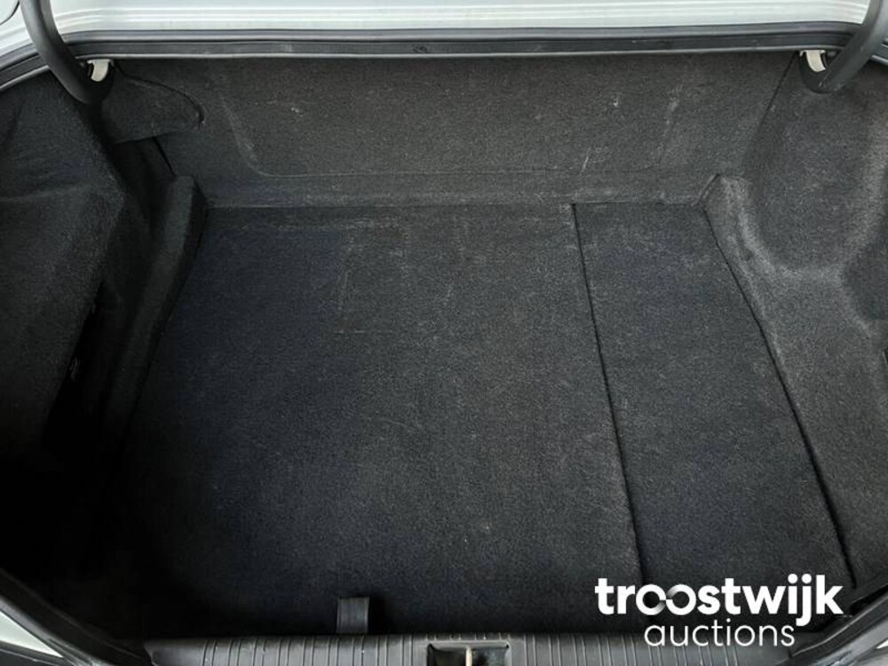 Jaguar Sovereign XJ8 3.2 V8 Auto