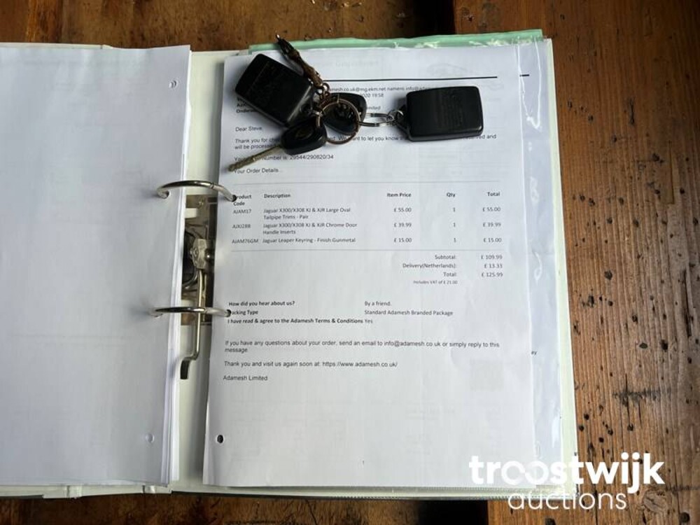 Jaguar Sovereign XJ8 3.2 V8 Auto