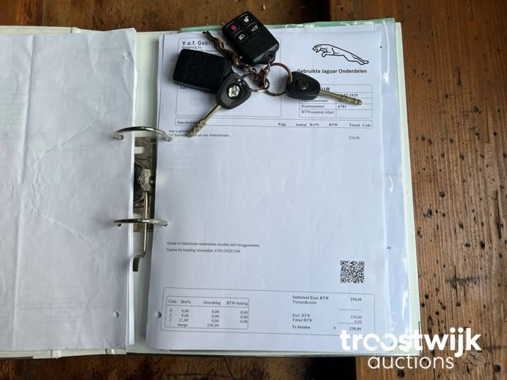 Jaguar Sovereign XJ8 3.2 V8 Auto