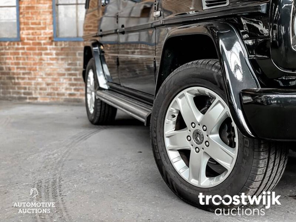 Mercedes-Benz G300 D Turbo Auto