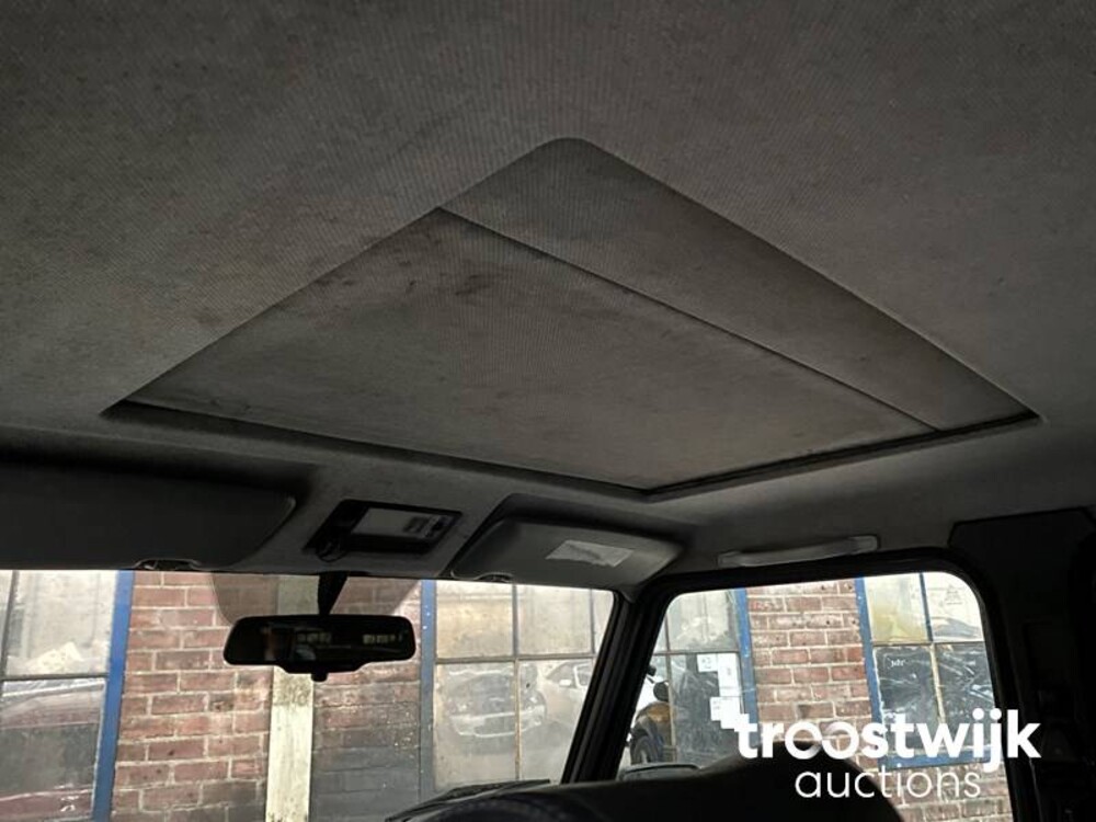 Mercedes-Benz G300 D Turbo Auto