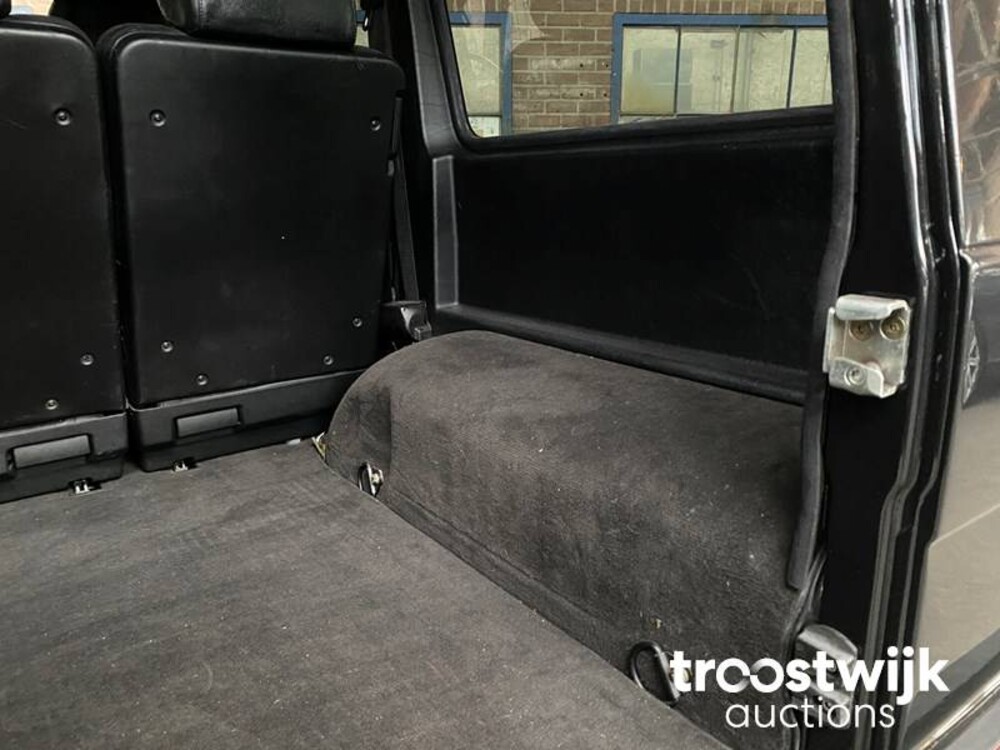 Mercedes-Benz G300 D Turbo Auto