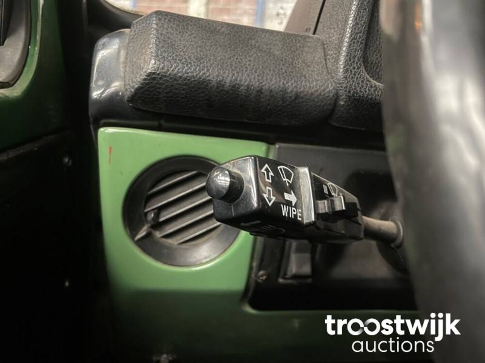 Mercedes-Benz 300gd Auto