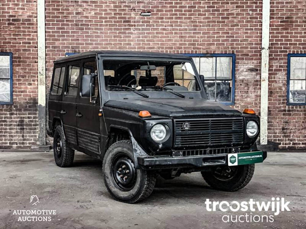 Mercedes-Benz 300gd Auto