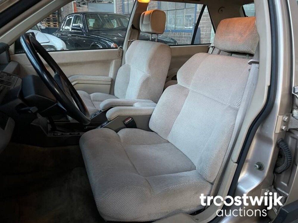 Renault 25 V6 Injection Auto