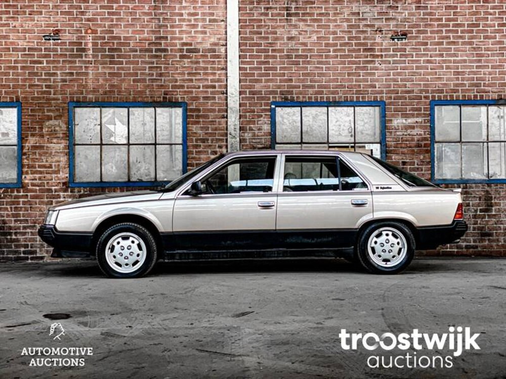 Renault 25 V6 Injection Auto