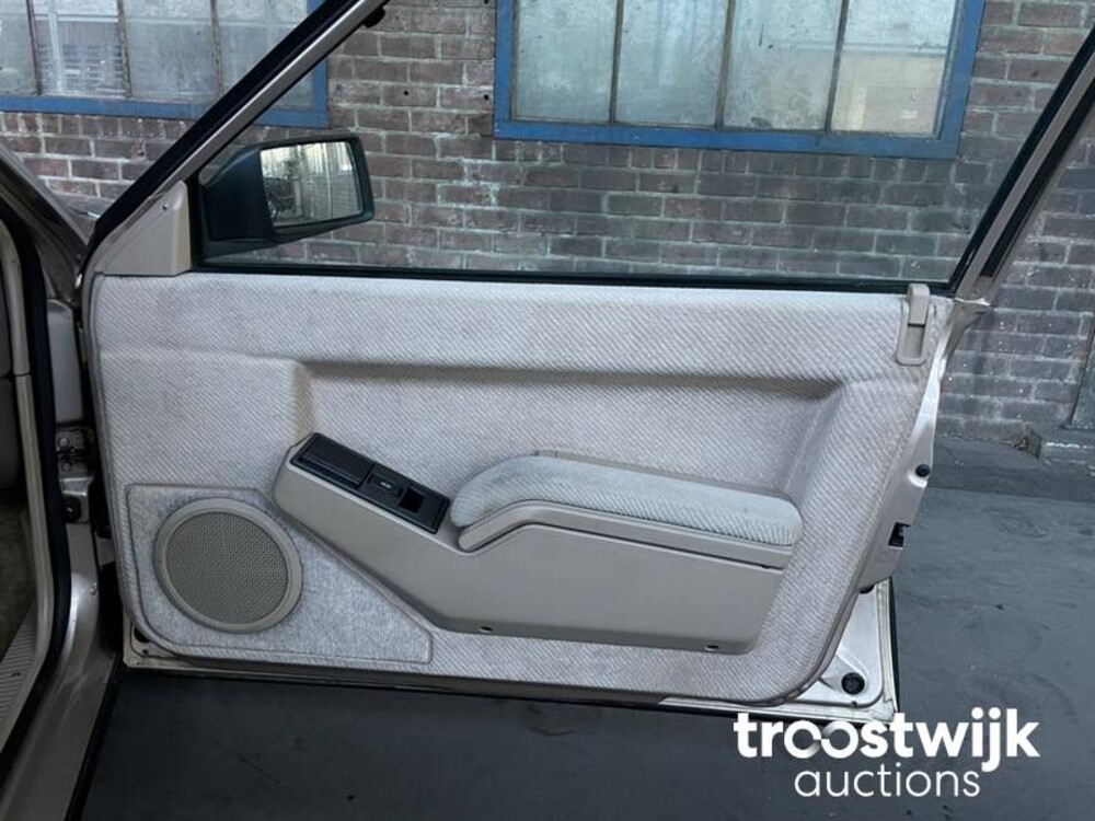 Renault 25 V6 Injection Auto